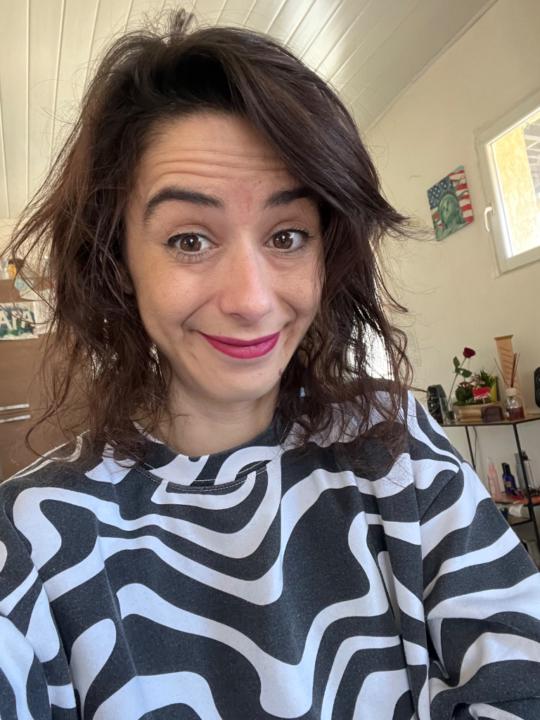 Eleonore d'Ayanour airlines