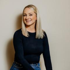 Angela Dinnell