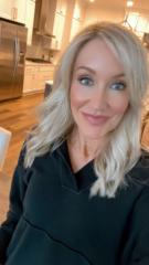 Stacie Collins