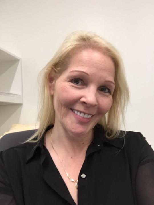 Gail Warner