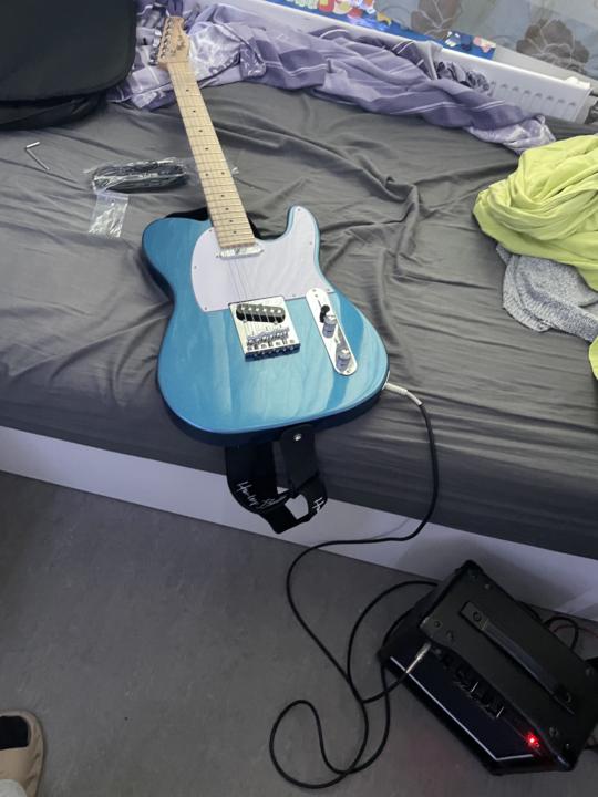 My guitar has arrived!