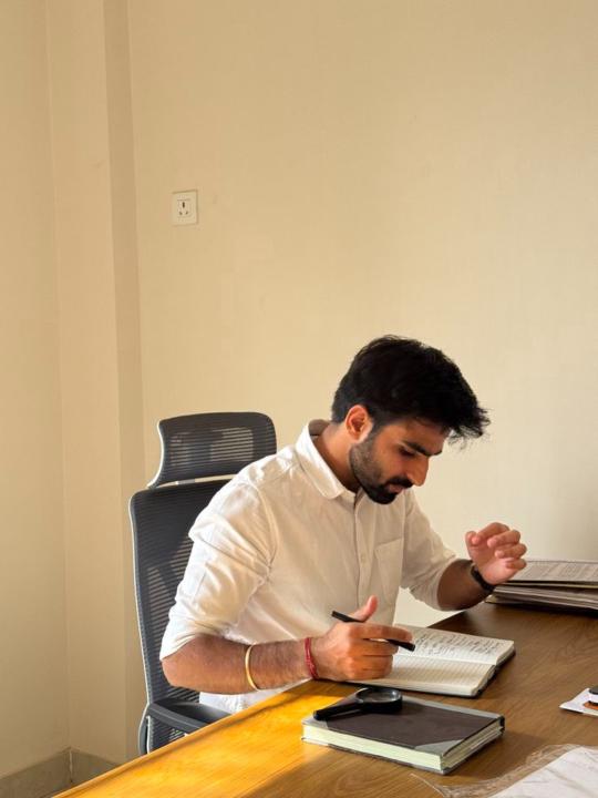 Awais Khan