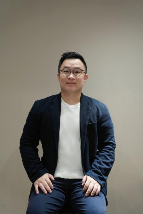Ta-Yung Liu