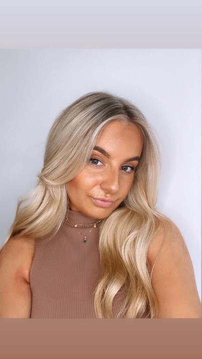 Ellie Hanks