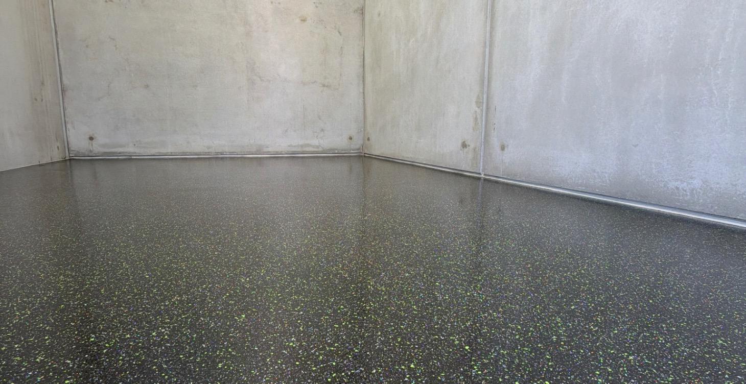 Ultra Flake Installation - Essential Finish