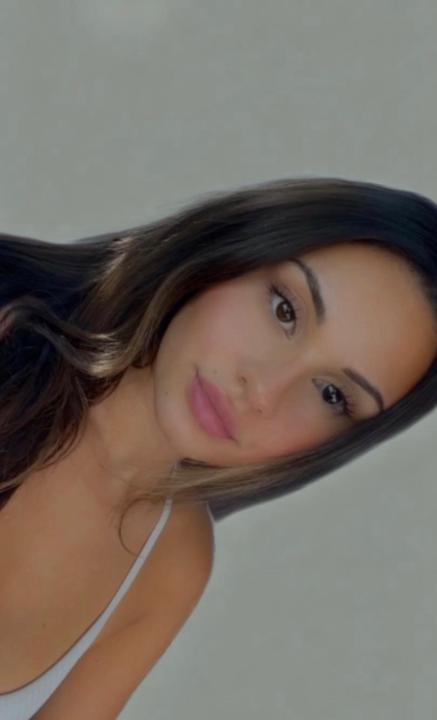 Karina Delong