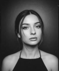 Flavie B