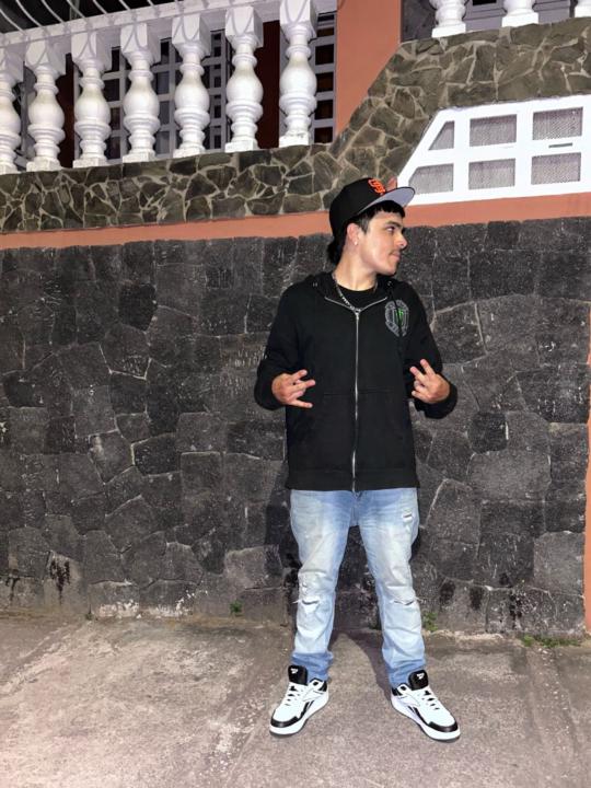 Edgar Steven Flores Hidalgo