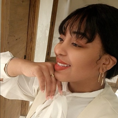 Alecia Mcbean
