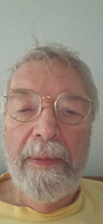 Michael Lutes
