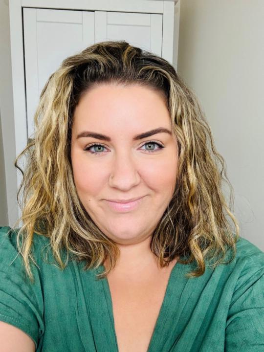 Desiree Alzoudi