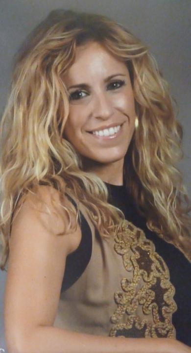 Eva Ezquerro
