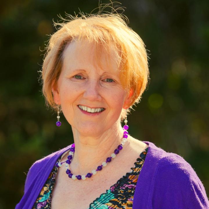 Angie Roth