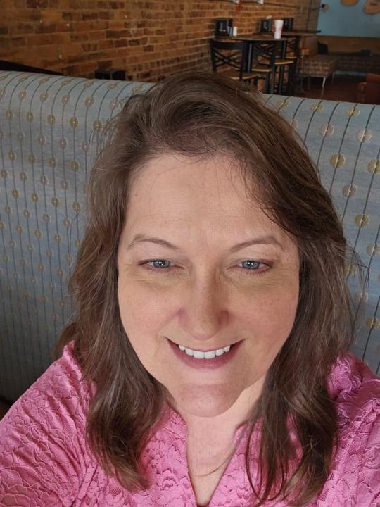 Laura Volz
