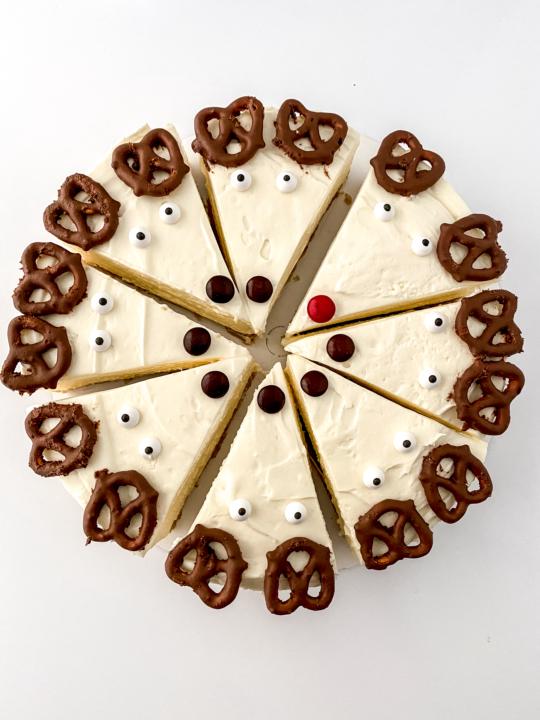 No bake reindeer cheesecake