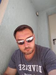 Martin W.
