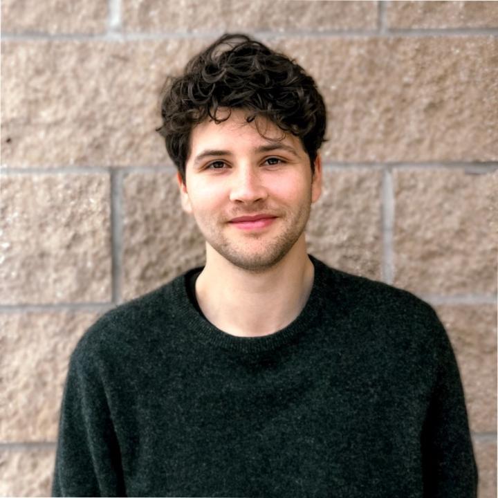 Alex Carter