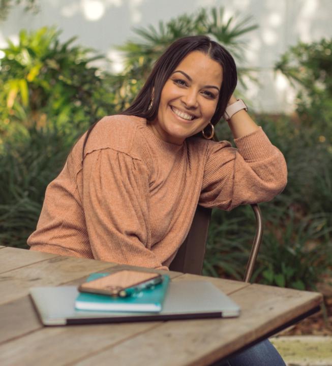 Melanie Reyes