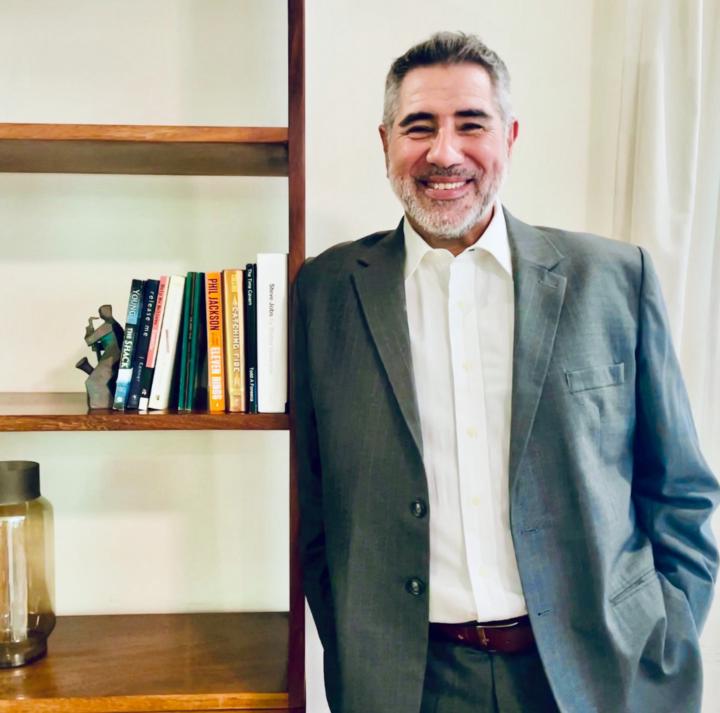 Warren Báez