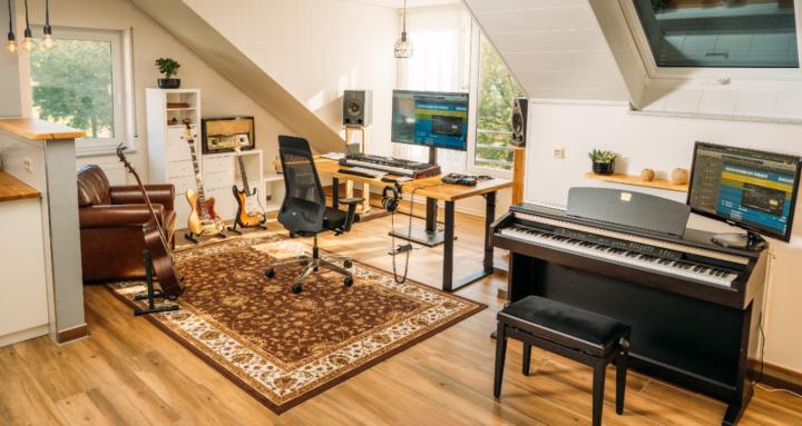 Songwriting & Home-Recording