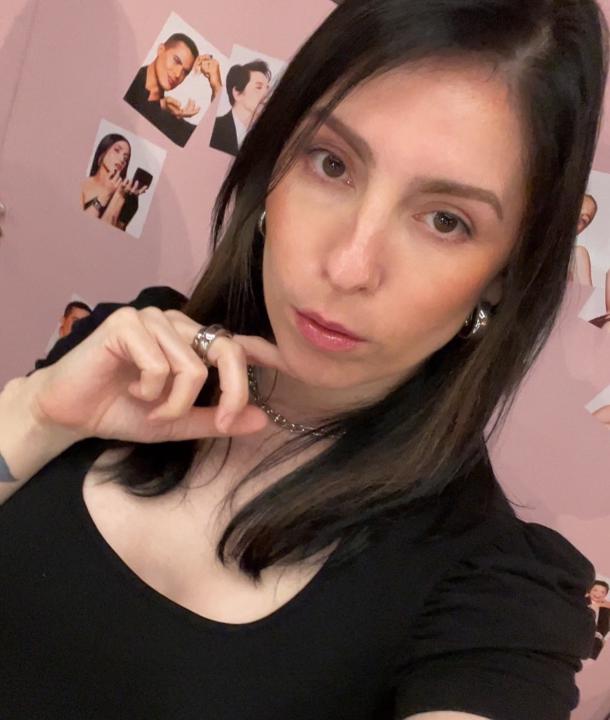 Viviana Ribero
