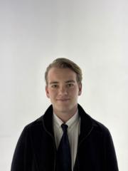 Adrian Holmlund