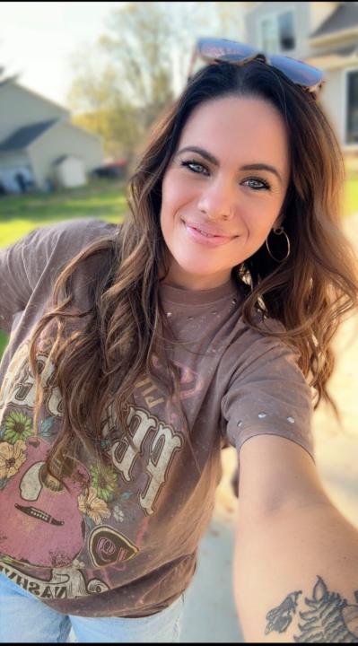 Lynzee Elizabeth