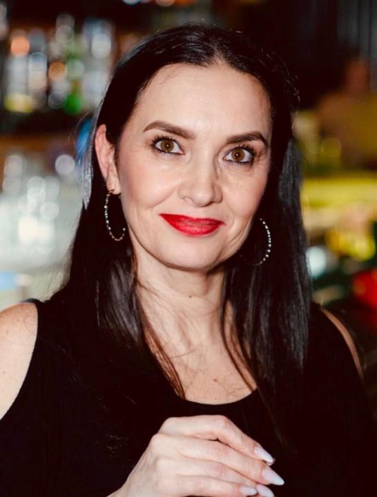 Adriana Cărăuș
