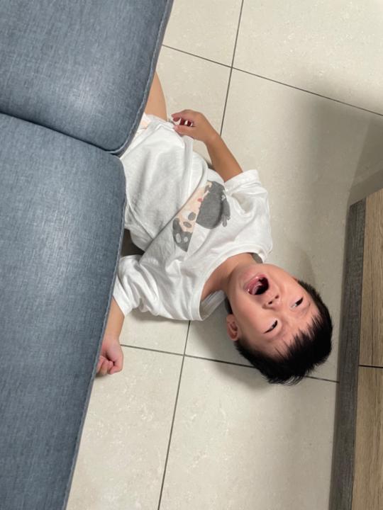 謹存 江