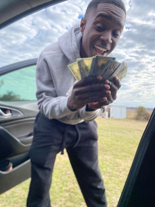 Deeno Grant
