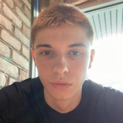 Zach L.