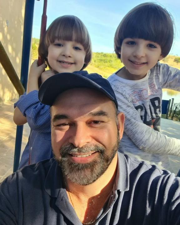 Jose E Hamman