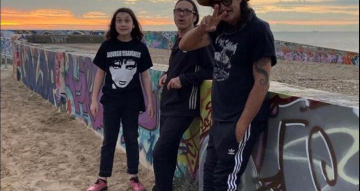 GRUNGE DAD artist & educator