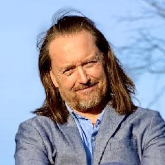 Gregers Ahlefeldt-Laurvigen