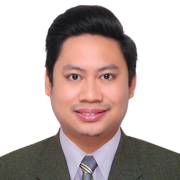 Calvin Aquino