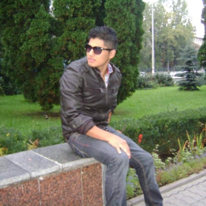 Edgar Flores