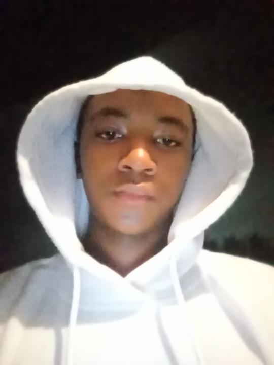 Tswelopele Moloi