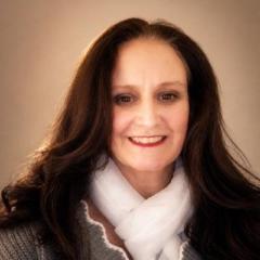 Dianne Smith