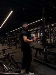 Ad Nguyen