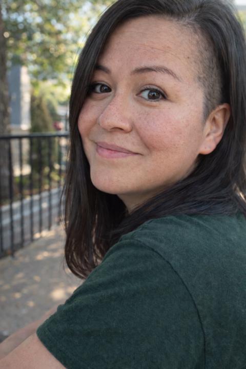 Esmi Thomas
