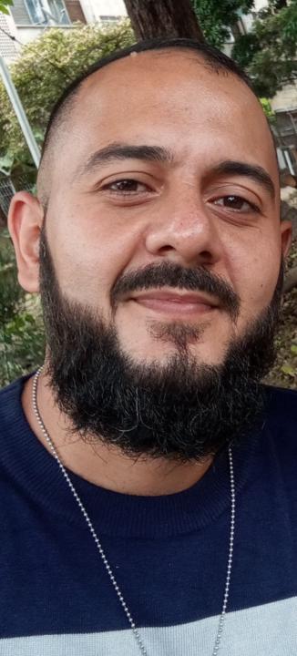 Andrés Parra