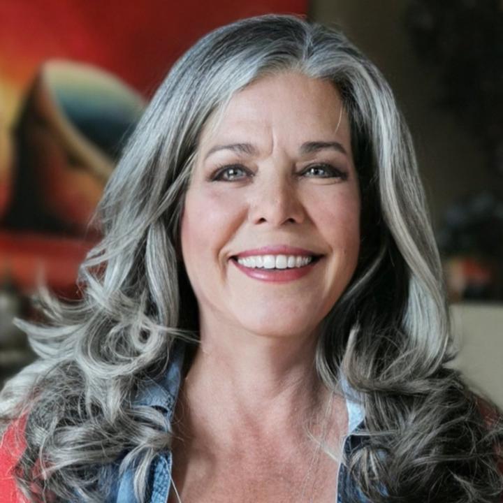 Judith Price