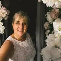 Suzanne Bushee