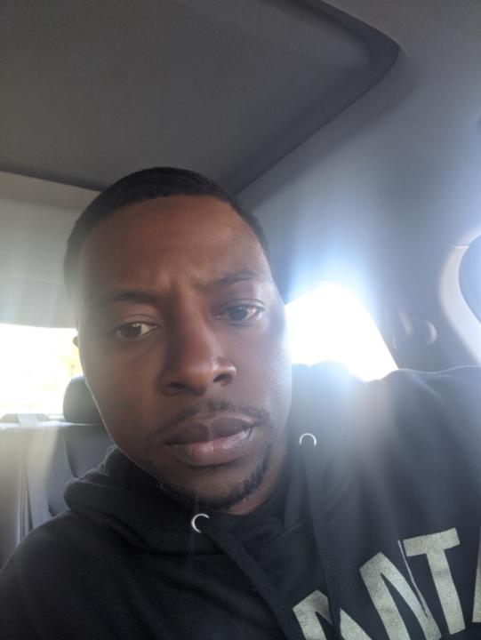 Jonathan Lewis