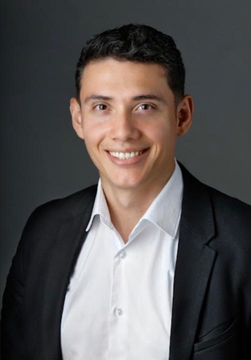 Carlos Medina