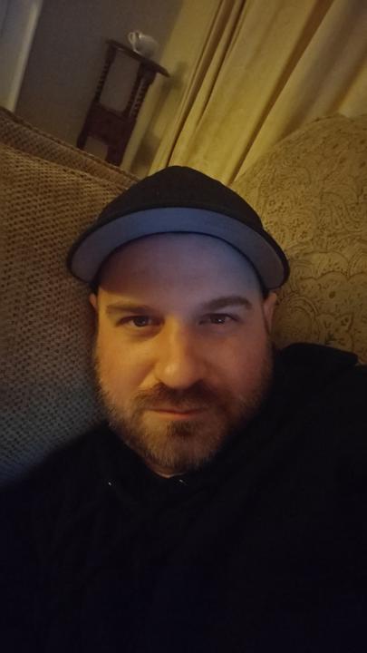 Jon M
