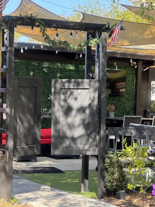 Are these tree shadows trying to tell me something? 💀