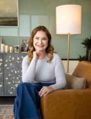 Dr. Laura Bonnemort