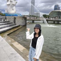 Samantha Lee
