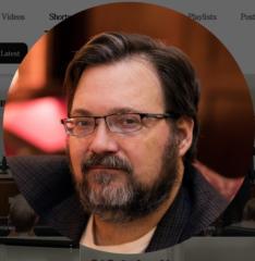 Brandon Sanderson